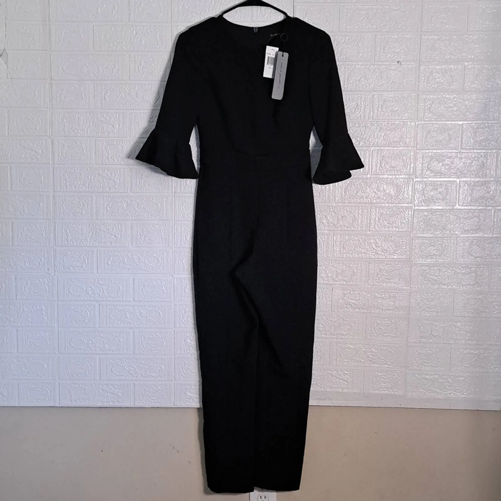 Black Halo Brooklyn Quarter Bell Sleeve Jumpsuit Black
