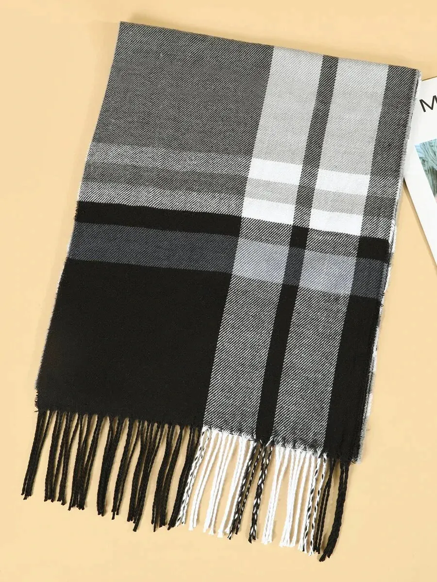 Fringe Hem Plaid Scarf