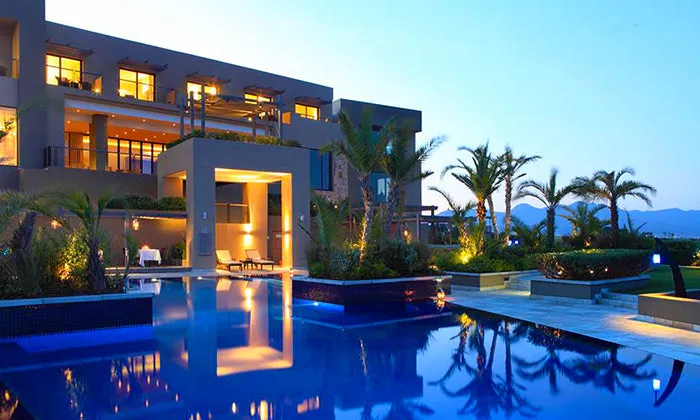 Garden Route: 1-Night Anytime Stay for Two with Breakfast at Oubaai Hotel Golf & Spa