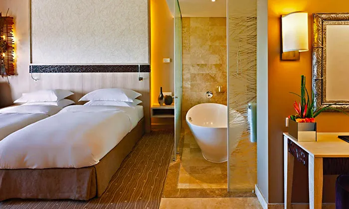 Garden Route: 1-Night Anytime Stay for Two with Breakfast at Oubaai Hotel Golf & Spa