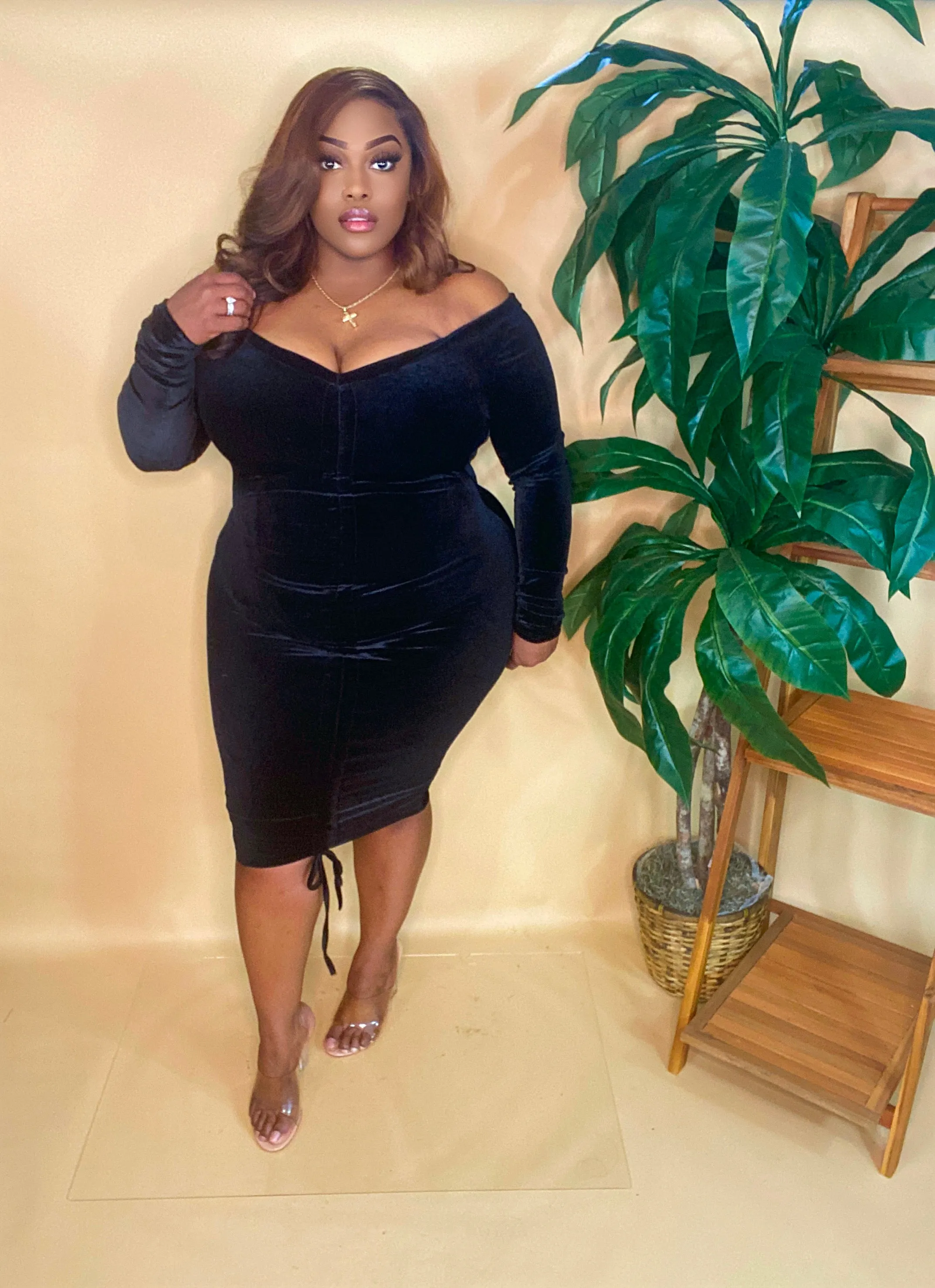 "VELVET VIXEN" OFF SHOULDER RUCHED MIDI