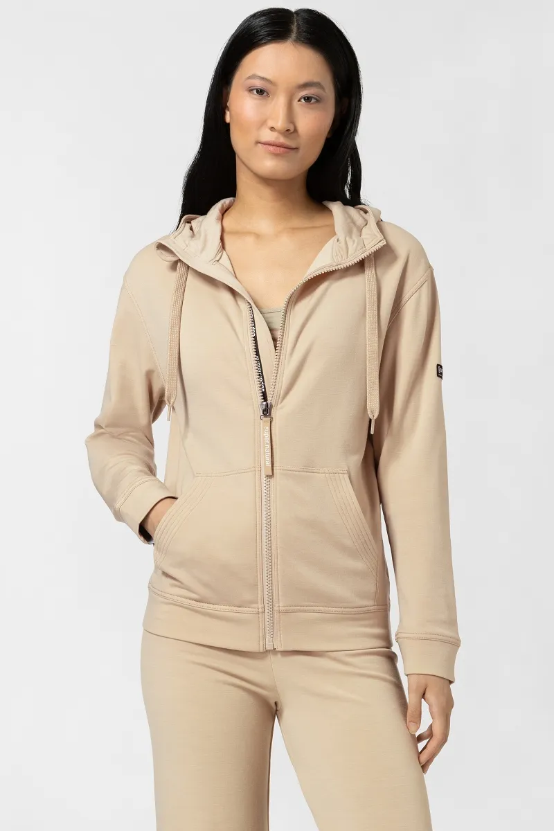 super.natural Women&#x27;s Solution Hoodie White Pepper | Buy super.natural Women&#x27;s Solution Hoodie White Pepper here | Outnorth