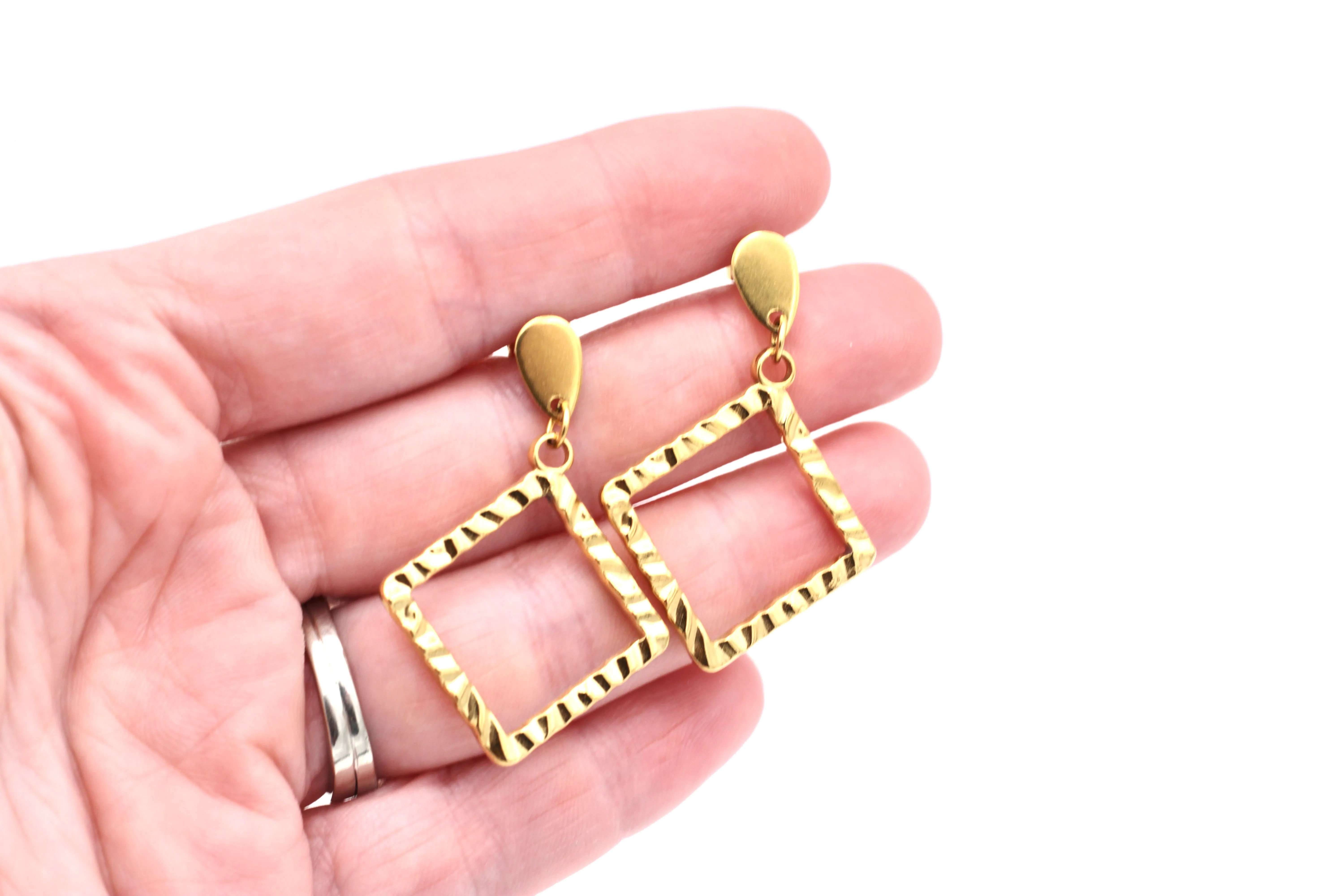 Textured Diamond Earrings