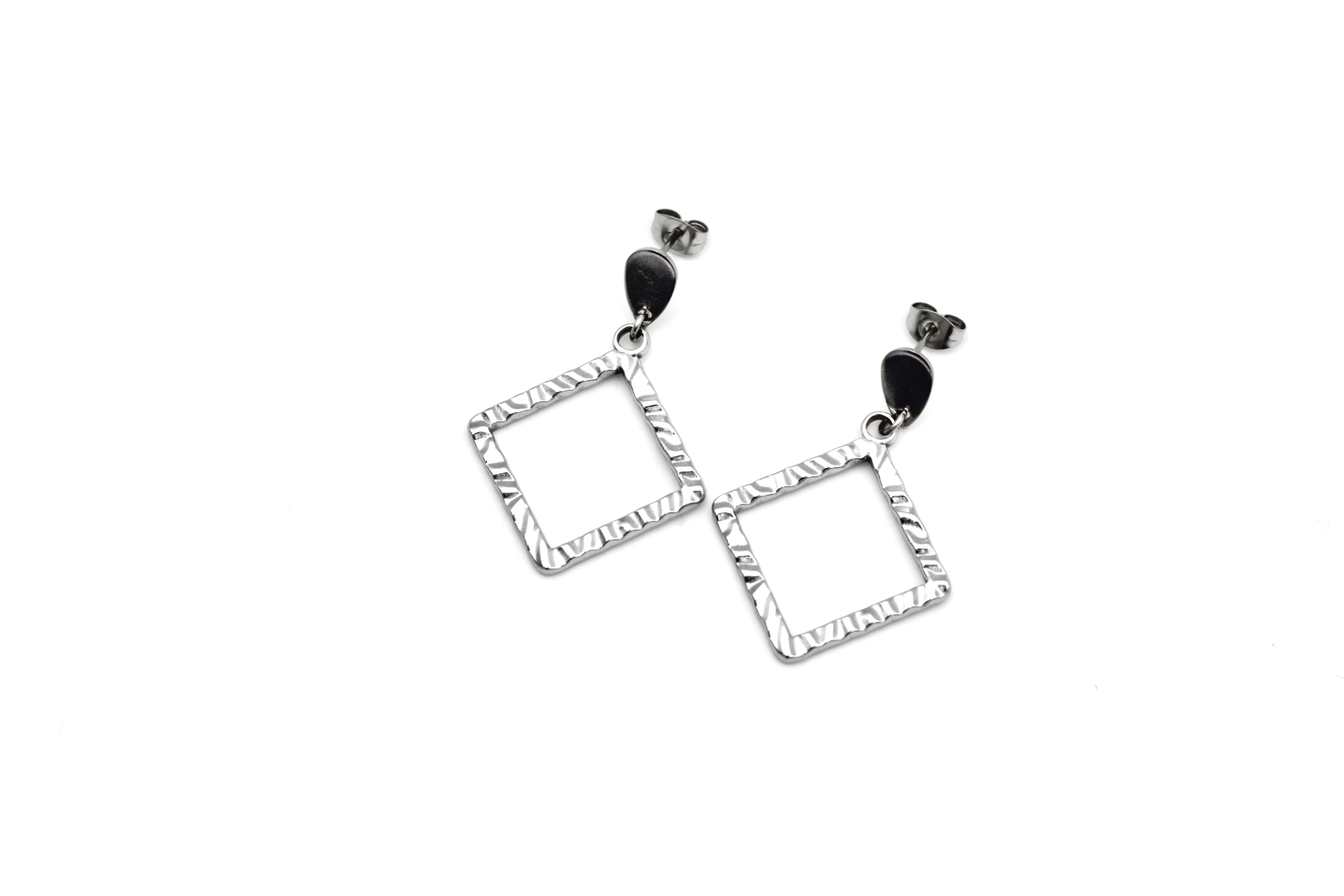 Textured Diamond Earrings