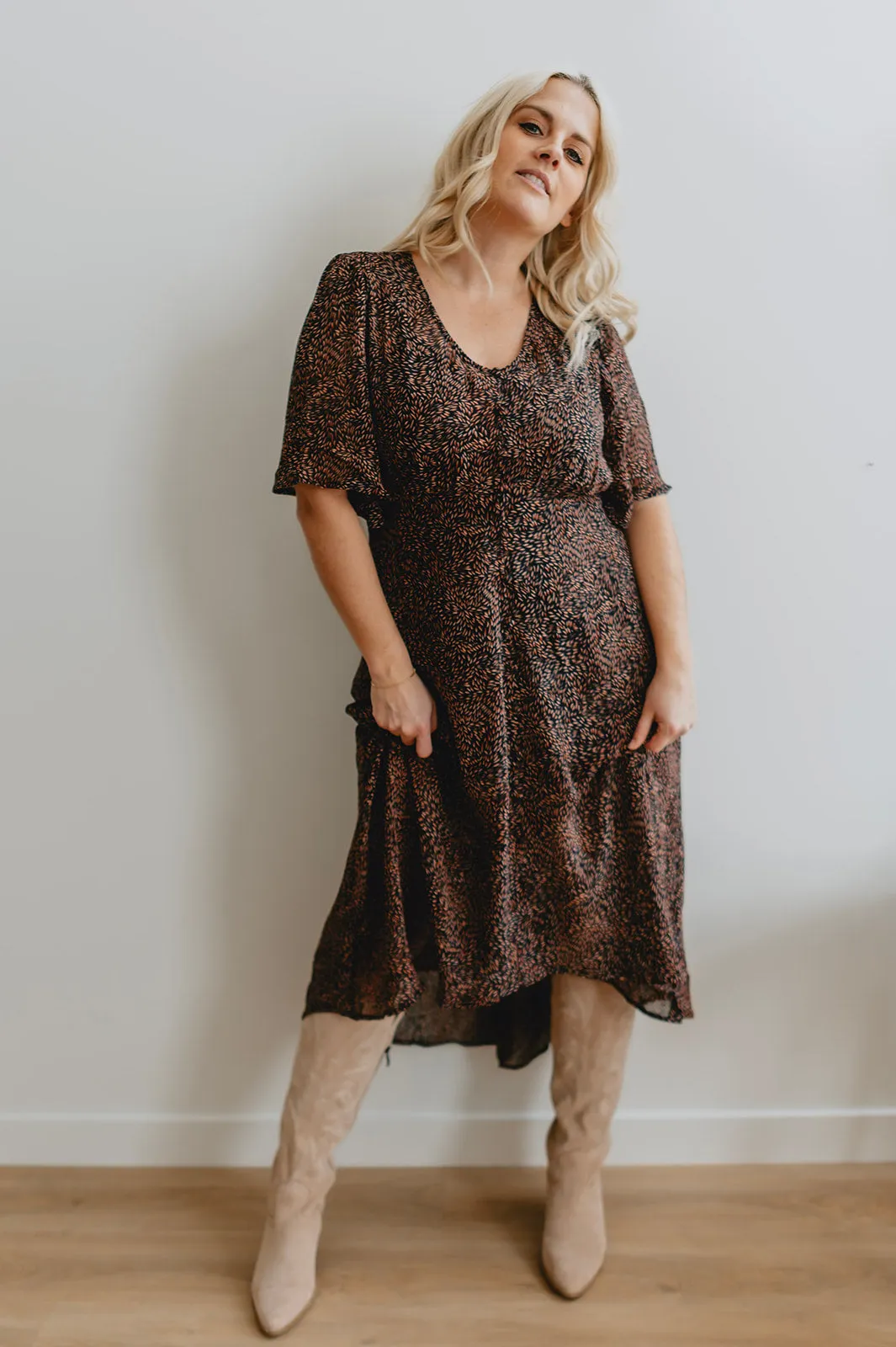 The Zally Midi Dress